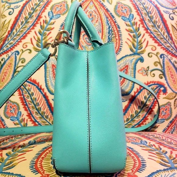 Authentic Kate Spade Handbag w/ Crossbody Strap - Picture 4 of 8